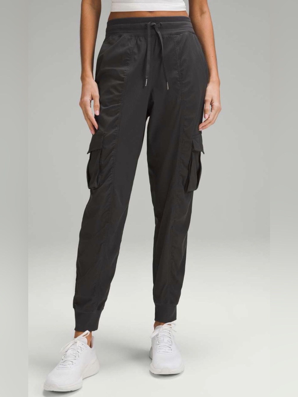 Lululemon Dance Studio Cargo Jogger size Small - Picture 3 of 8
